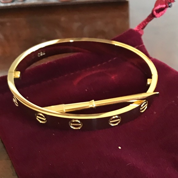 Jewelry - Love bracelet